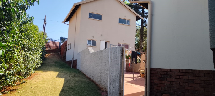 4 Bedroom Property for Sale in Hillshaven Gauteng