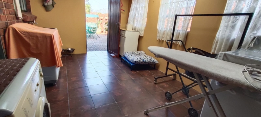 3 Bedroom Property for Sale in Westonaria Gauteng