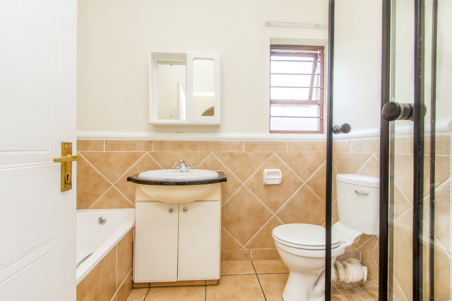 To Let 2 Bedroom Property for Rent in Morningside Gauteng