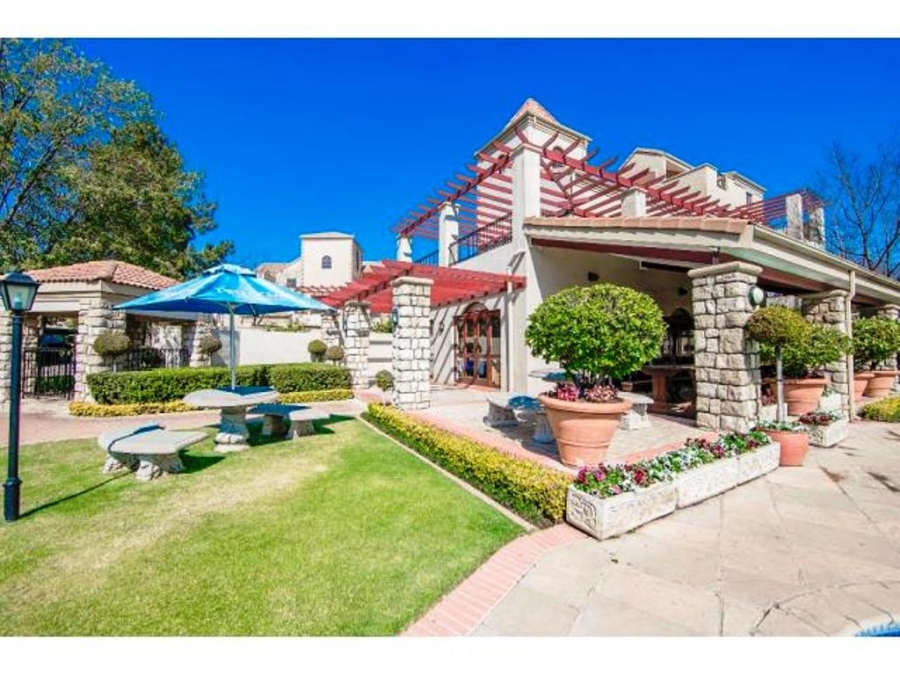 To Let 2 Bedroom Property for Rent in Morningside Gauteng
