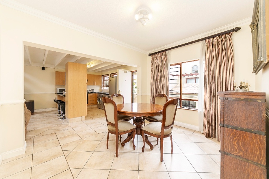 To Let 2 Bedroom Property for Rent in Morningside Gauteng