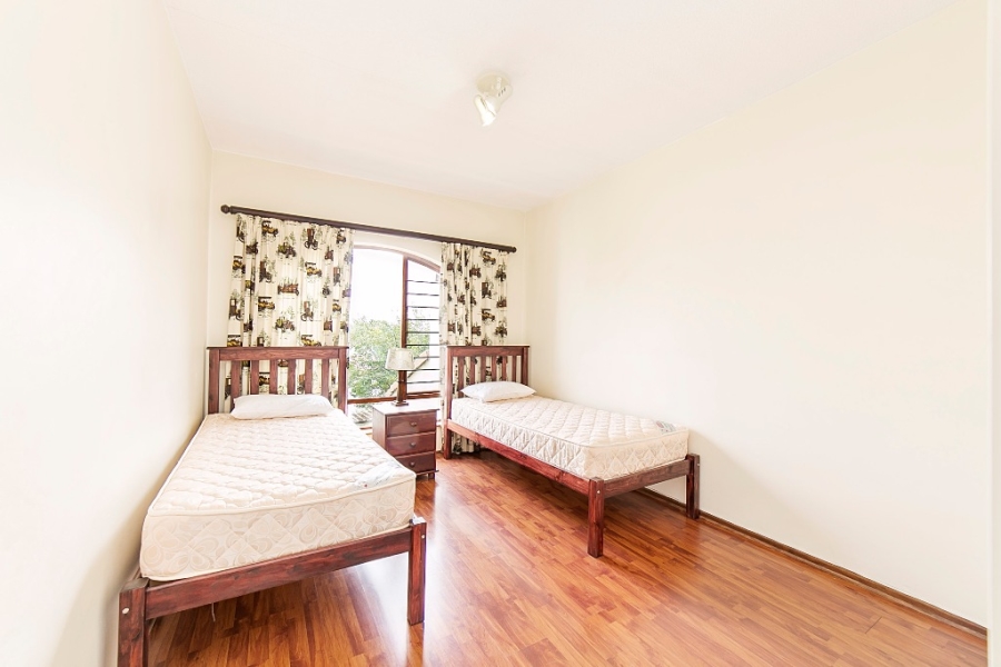 To Let 2 Bedroom Property for Rent in Morningside Gauteng