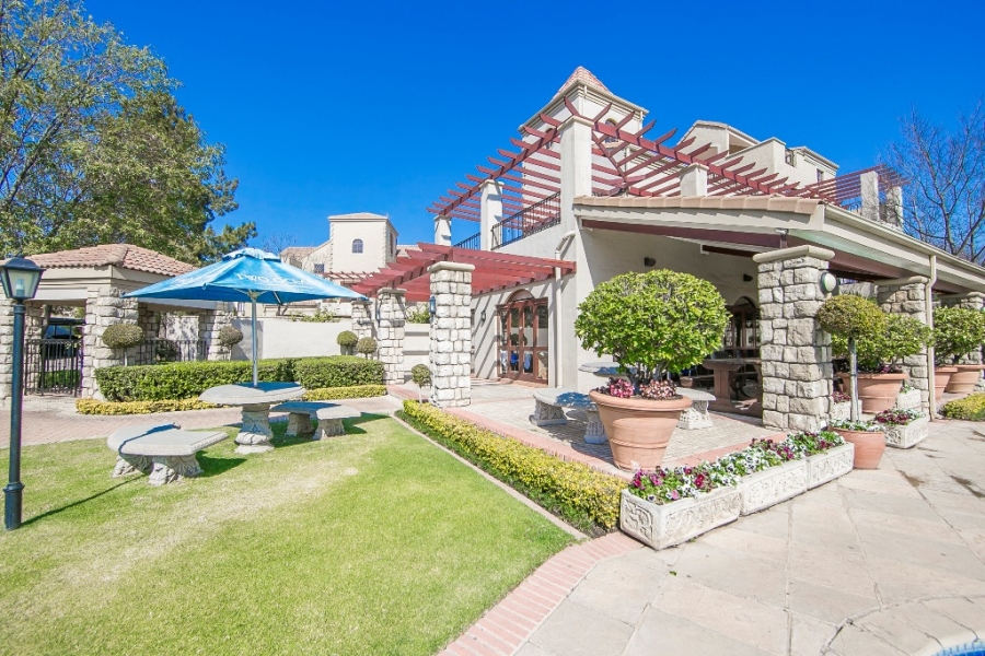 To Let 2 Bedroom Property for Rent in Morningside Gauteng