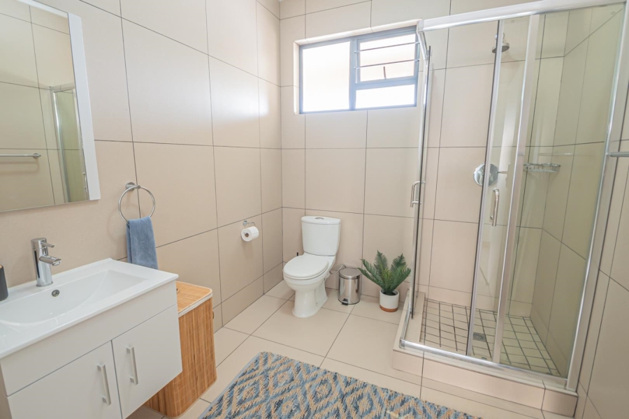 2 Bedroom Property for Sale in Lilianton Gauteng