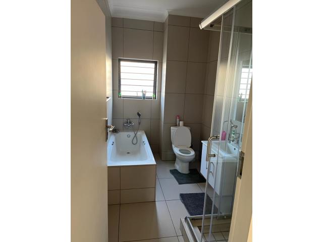 2 Bedroom Property for Sale in Lilianton Gauteng