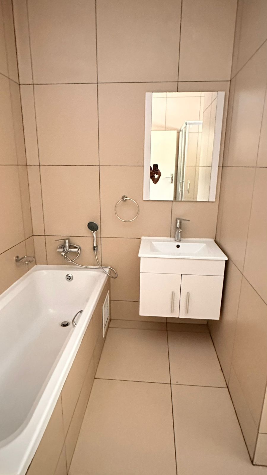 To Let 1 Bedroom Property for Rent in Lilianton Gauteng