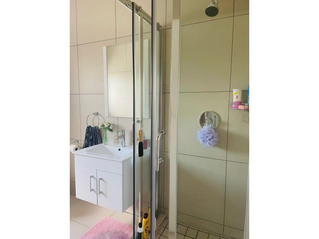 2 Bedroom Property for Sale in Lilianton Gauteng