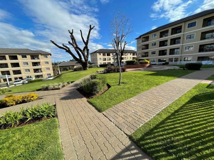 1 Bedroom Property for Sale in Lilianton Gauteng