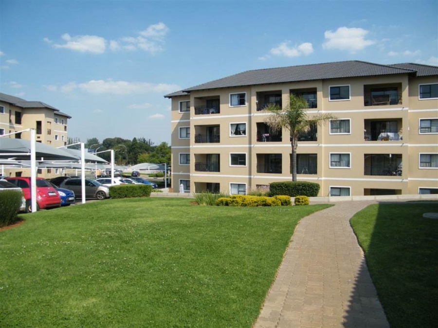 1 Bedroom Property for Sale in Lilianton Gauteng