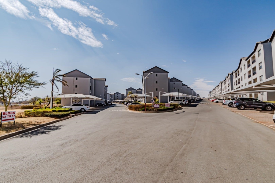2 Bedroom Property for Sale in Carlswald Gauteng