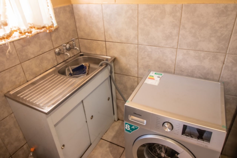 1 Bedroom Property for Sale in Kempton Park Central Gauteng