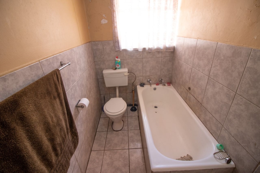 1 Bedroom Property for Sale in Kempton Park Central Gauteng