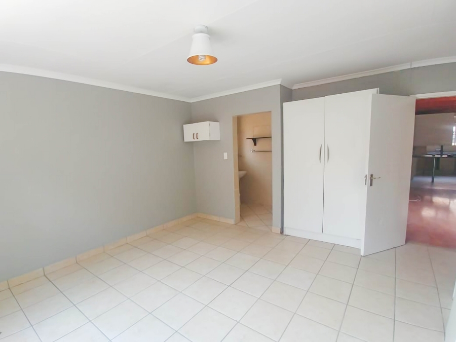4 Bedroom Property for Sale in Kempton Park Ext 4 Gauteng
