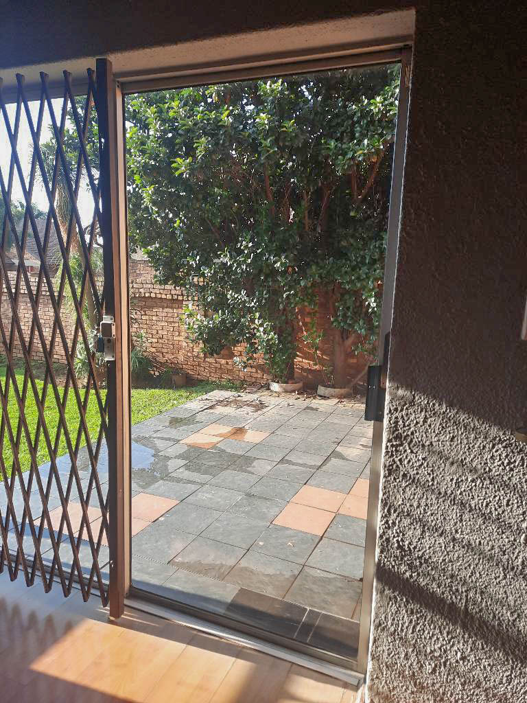 4 Bedroom Property for Sale in Kempton Park Ext 4 Gauteng