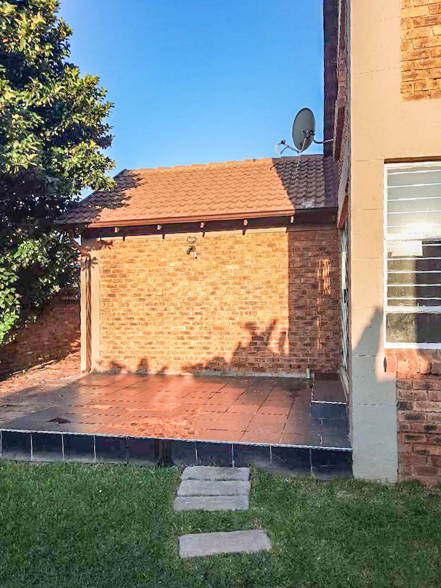 4 Bedroom Property for Sale in Kempton Park Ext 4 Gauteng