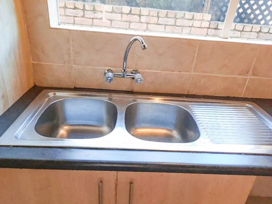 4 Bedroom Property for Sale in Kempton Park Ext 4 Gauteng