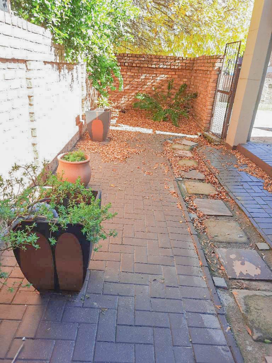 4 Bedroom Property for Sale in Kempton Park Ext 4 Gauteng