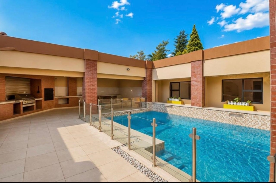 4 Bedroom Property for Sale in Glenvista Gauteng