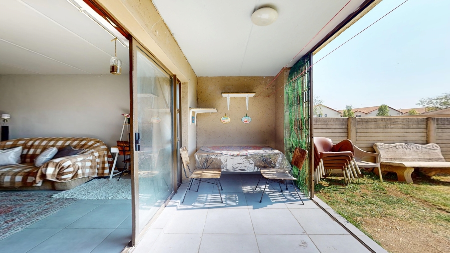 2 Bedroom Property for Sale in Parkrand Gauteng