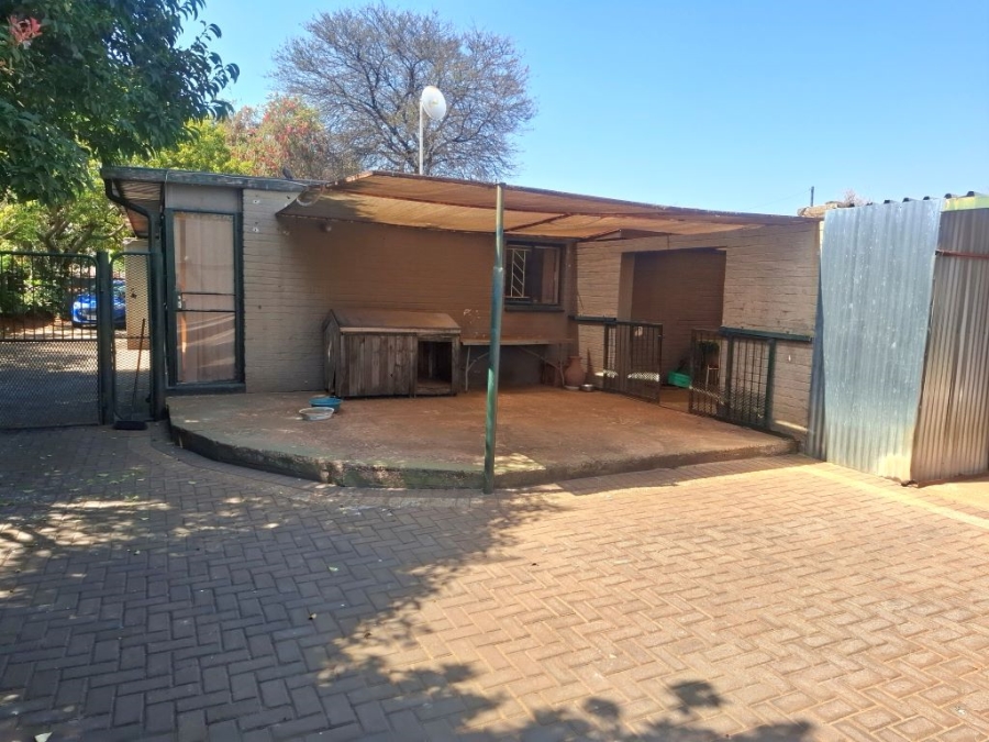 3 Bedroom Property for Sale in Westonaria Gauteng