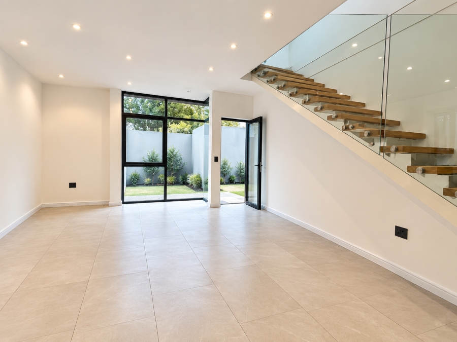 4 Bedroom Property for Sale in Bryanston Gauteng