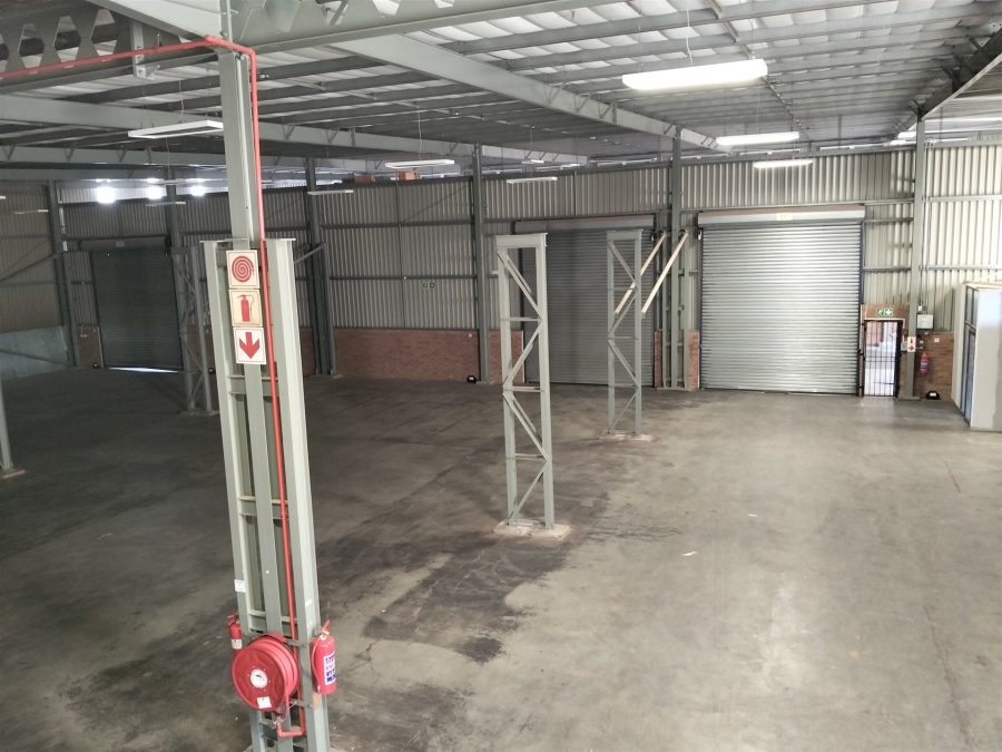 To Let Commercial Property for Rent in Strijdom Park Gauteng