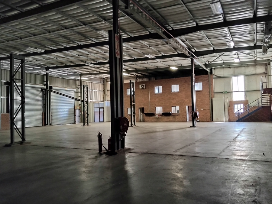 To Let Commercial Property for Rent in Strijdom Park Gauteng
