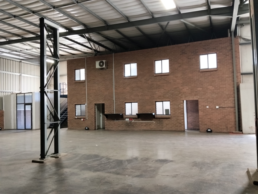 To Let Commercial Property for Rent in Strijdom Park Gauteng