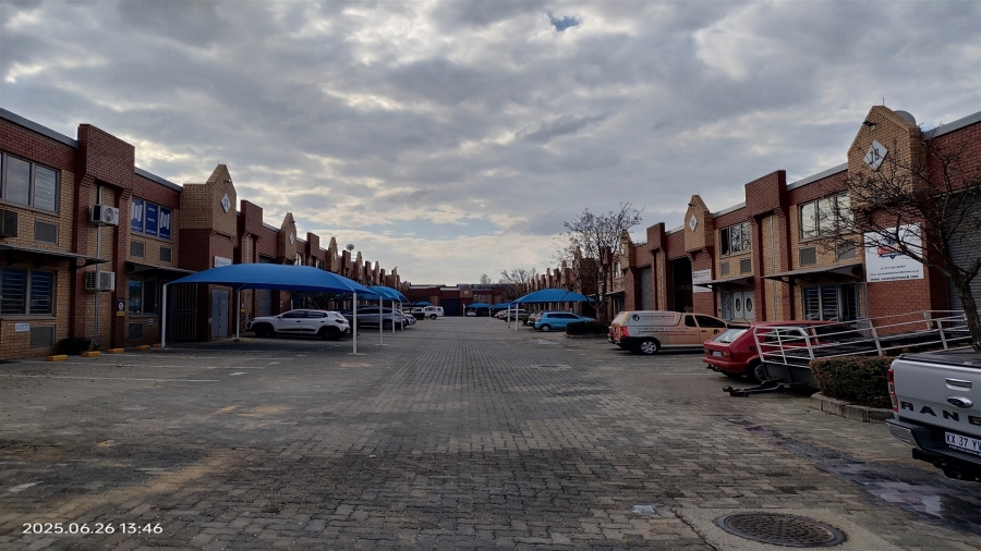 To Let Commercial Property for Rent in Strijdom Park Gauteng