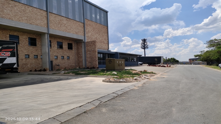 To Let Commercial Property for Rent in Kya Sands Gauteng
