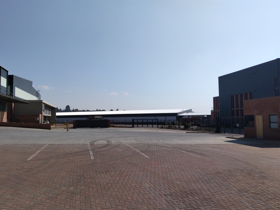 To Let Commercial Property for Rent in North Riding Gauteng