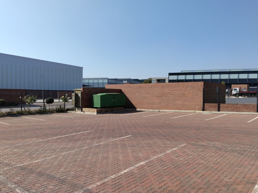 To Let Commercial Property for Rent in North Riding Gauteng
