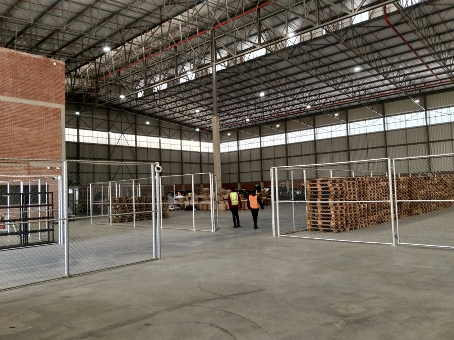 To Let Commercial Property for Rent in North Riding Gauteng