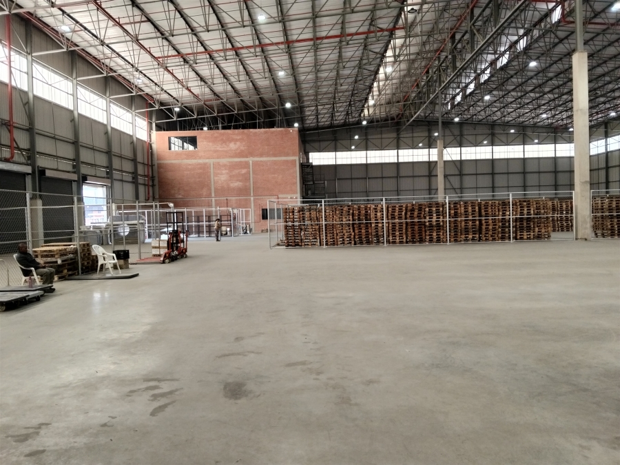 To Let Commercial Property for Rent in North Riding Gauteng