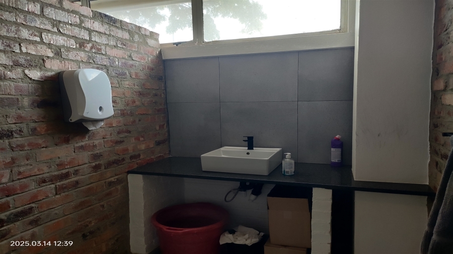 To Let Commercial Property for Rent in Kya Sands Gauteng