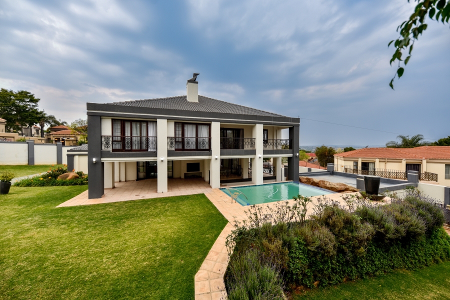 5 Bedroom Property for Sale in Olympus AH Gauteng