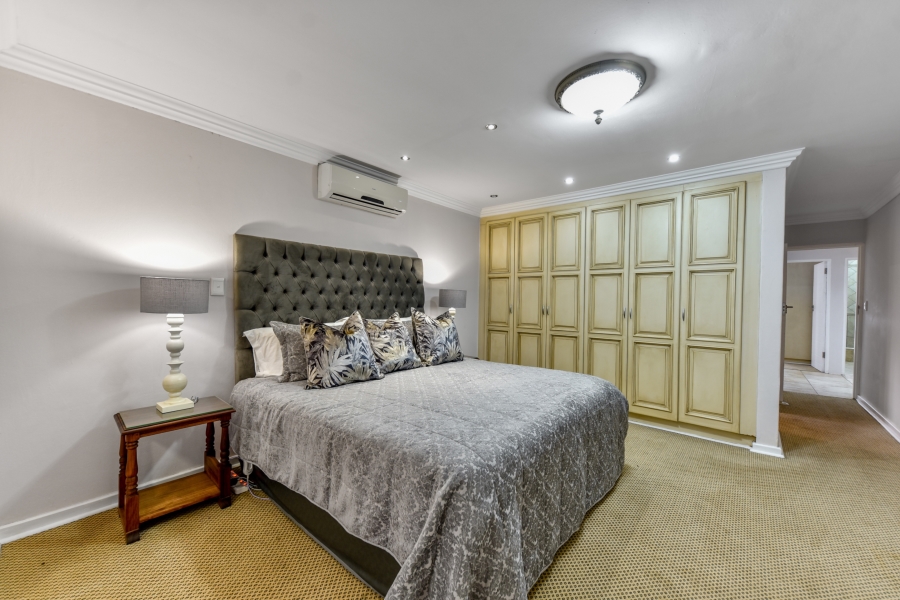 5 Bedroom Property for Sale in Olympus AH Gauteng