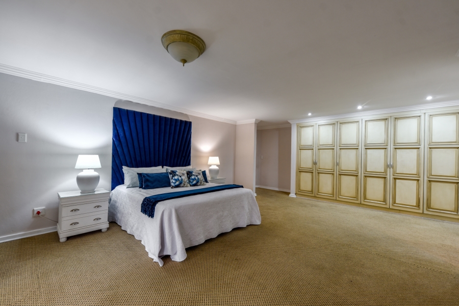 5 Bedroom Property for Sale in Olympus AH Gauteng