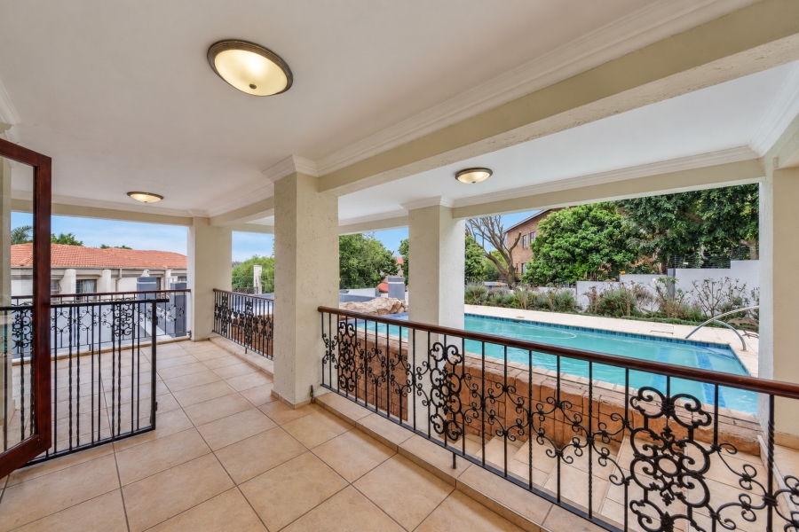 5 Bedroom Property for Sale in Olympus AH Gauteng