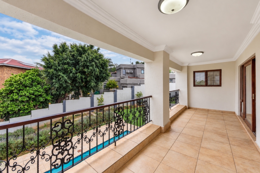 5 Bedroom Property for Sale in Olympus AH Gauteng