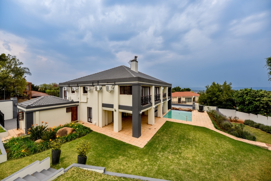 5 Bedroom Property for Sale in Olympus AH Gauteng
