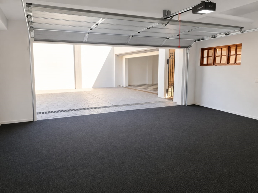 5 Bedroom Property for Sale in Olympus AH Gauteng