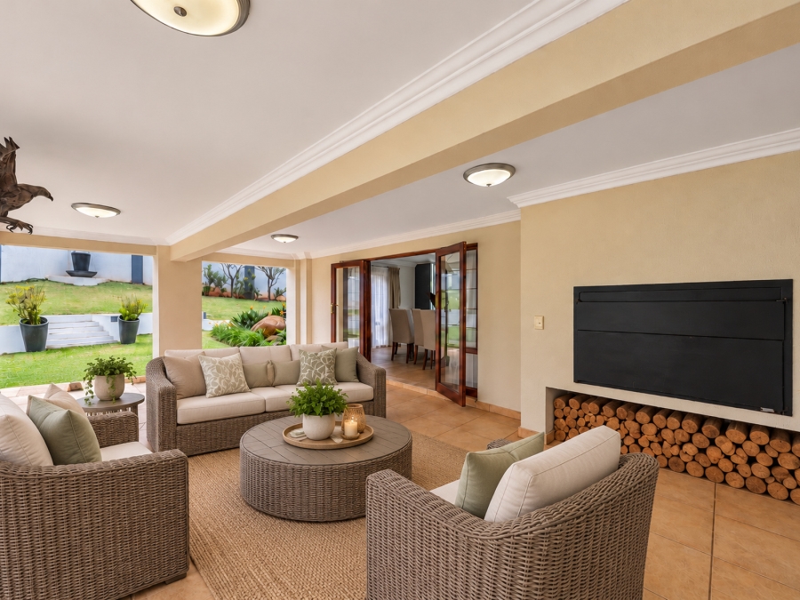 5 Bedroom Property for Sale in Olympus AH Gauteng