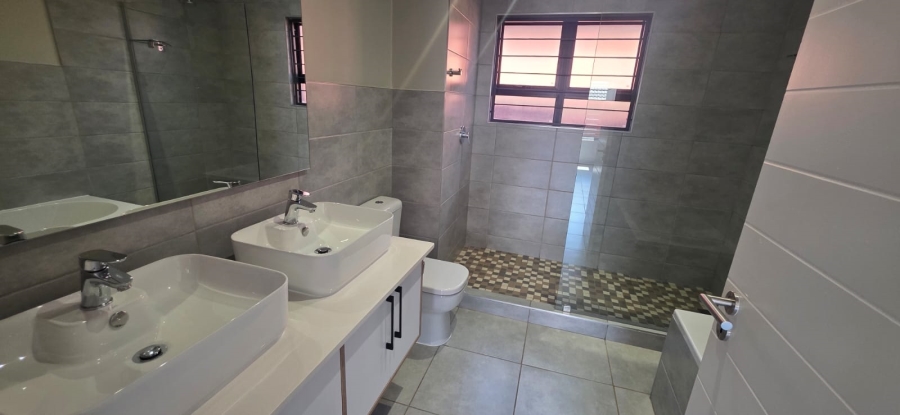 3 Bedroom Property for Sale in Olympus AH Gauteng