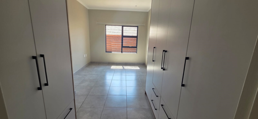 3 Bedroom Property for Sale in Olympus AH Gauteng