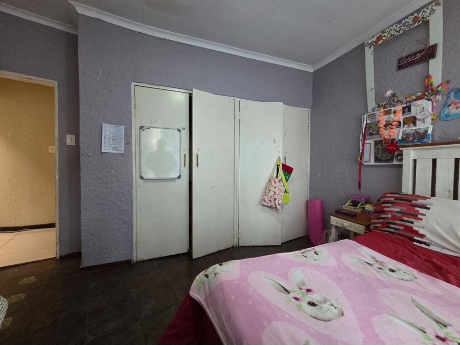 5 Bedroom Property for Sale in Croydon Gauteng