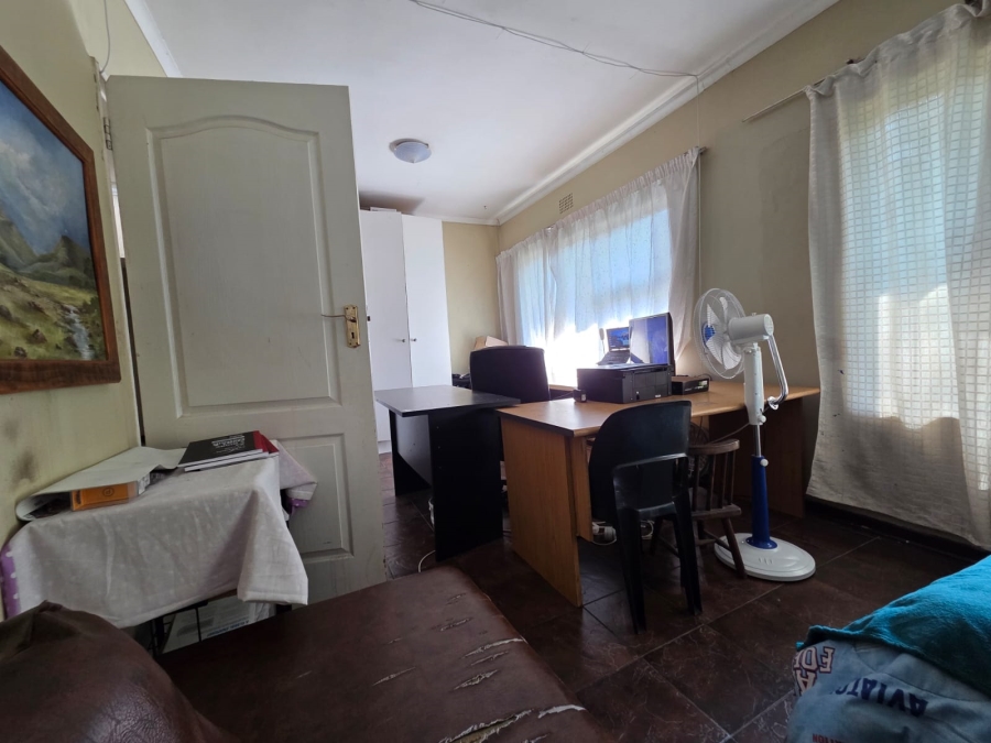5 Bedroom Property for Sale in Croydon Gauteng