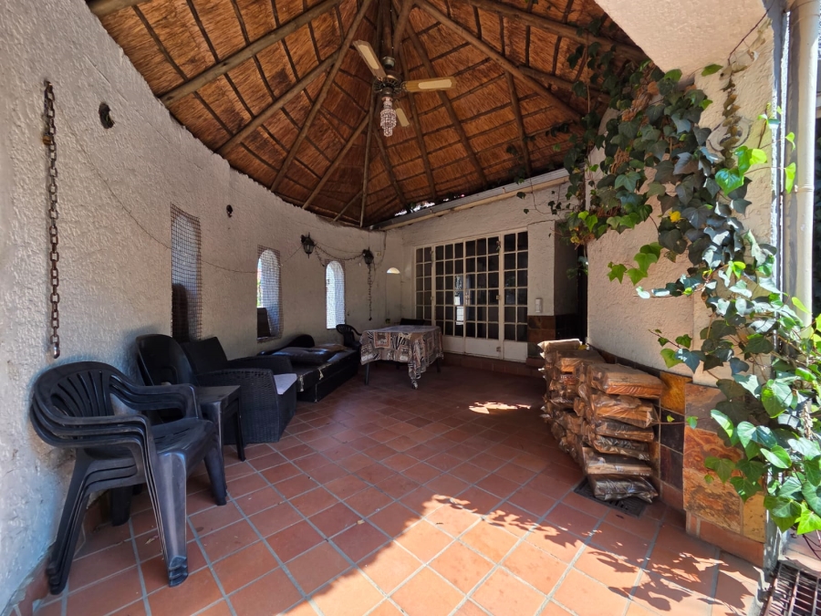 5 Bedroom Property for Sale in Croydon Gauteng