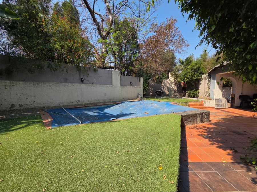 5 Bedroom Property for Sale in Croydon Gauteng