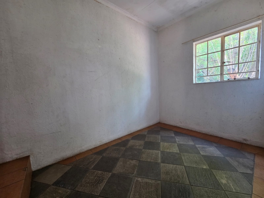 5 Bedroom Property for Sale in Croydon Gauteng